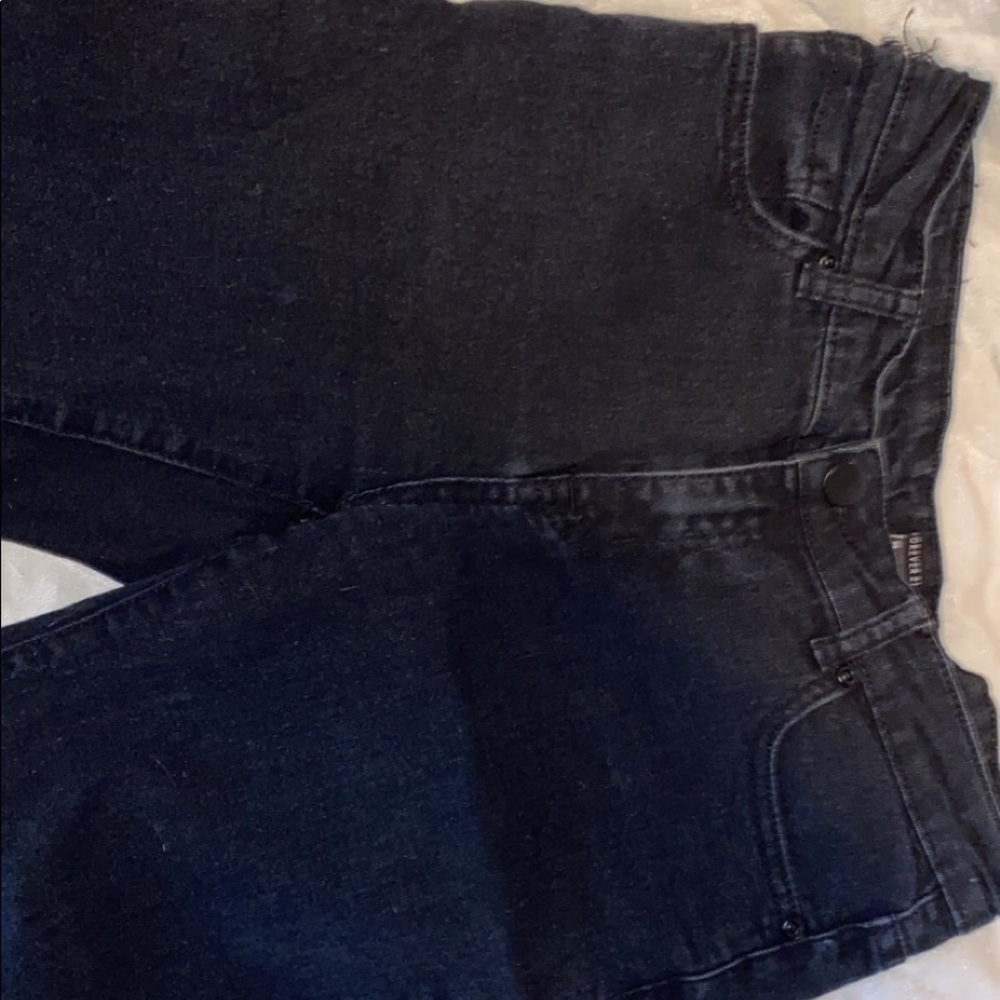 Ripped skinny jeans. Never worn